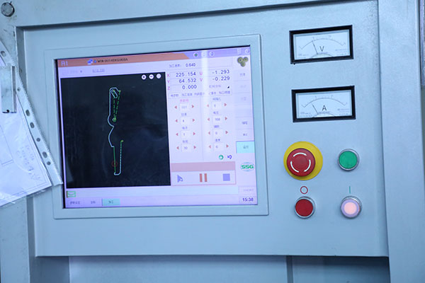 全自動智能點膠機(jī)調(diào)試