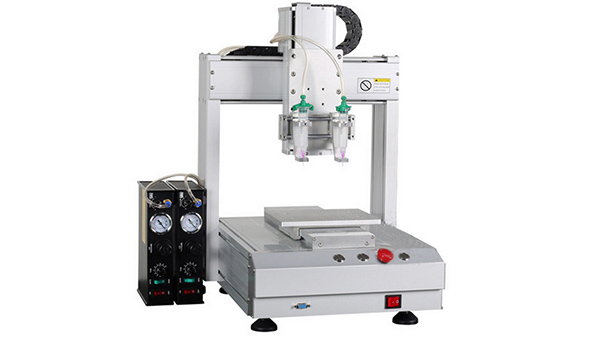 如何有效保障自動點(diǎn)膠機(jī)設(shè)備的點(diǎn)膠精度？