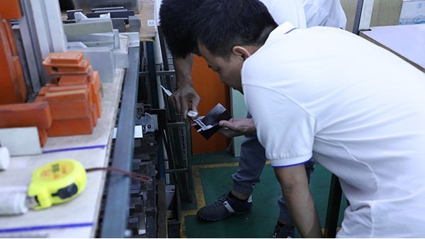 常州視覺點膠機