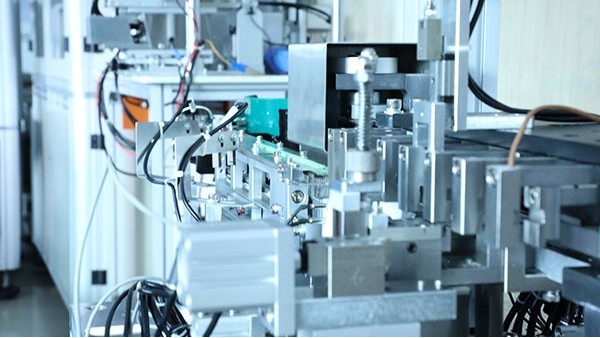 求購(gòu)全自動(dòng)點(diǎn)膠機(jī)