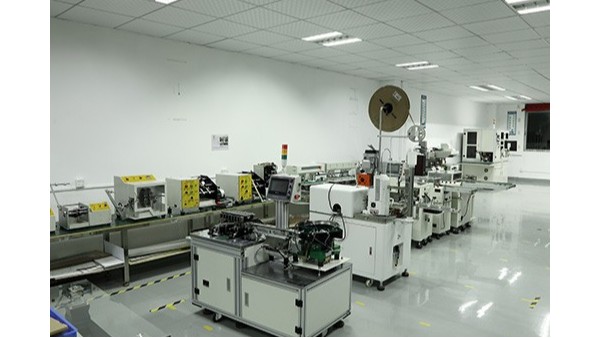 視覺(jué)點(diǎn)膠機(jī)多少錢(qián)