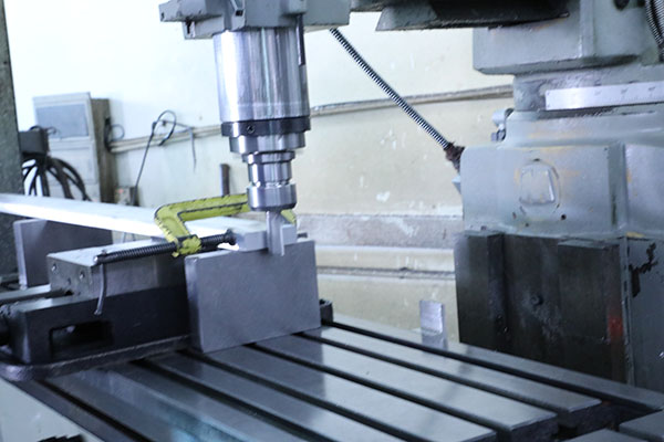 全自動(dòng)點(diǎn)膠機(jī)品牌