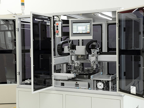 深圳自動化點膠機圖片